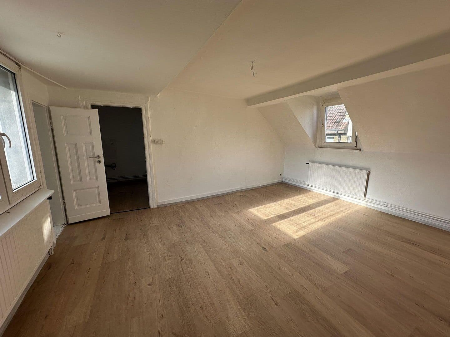 Pronájem bytu 3+1 69 m², Steinstraße 11, Recklinghausen, Severní Porýní-Vestfálsko Pronájem bytu 3+1 69 m², Steinstraße 11, Recklinghausen, Severní Porýní-Vestfálsko