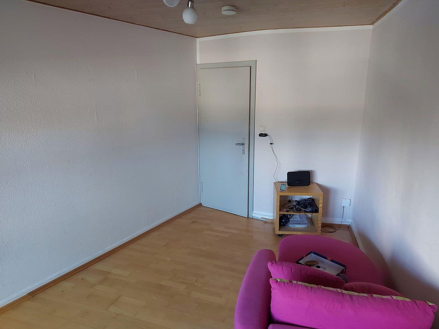 Pronájem bytu 3+1 78 m², Rheinstraße 53, Karlsruhe, Bádensko-Württembersko Pronájem bytu 3+1 78 m², Rheinstraße 53, Karlsruhe, Bádensko-Württembersko