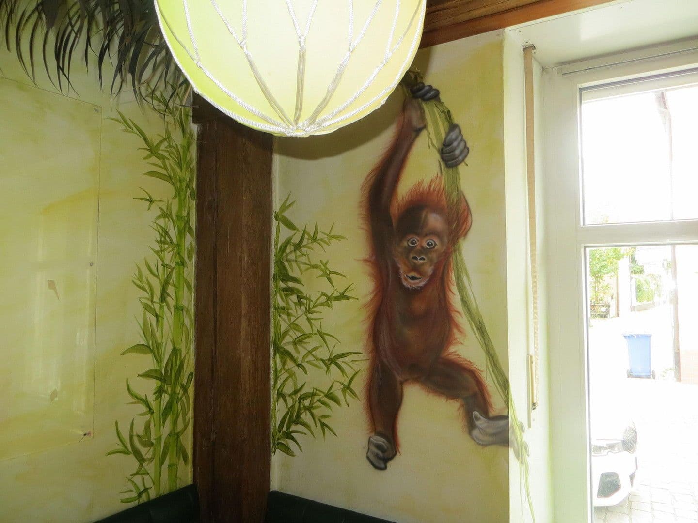 Prodej domu 110 m², pozemek 160 m², Neumarkt in der Oberpfalz, Bavorsko Prodej domu 110 m², pozemek 160 m², Neumarkt in der Oberpfalz, Bavorsko