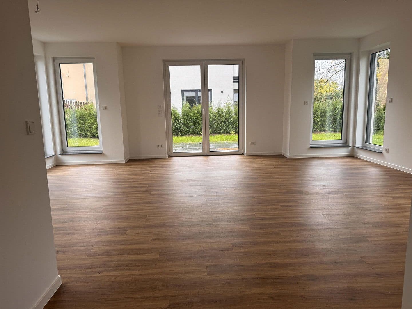 Pronájem domu 130 m², pozemek 380 m², Berlin, Berlín Pronájem domu 130 m², pozemek 380 m², Berlin, Berlín