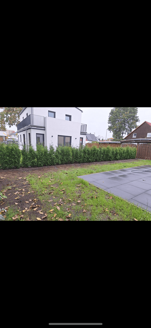 Pronájem domu 130 m², pozemek 380 m², Berlin, Berlín Pronájem domu 130 m², pozemek 380 m², Berlin, Berlín