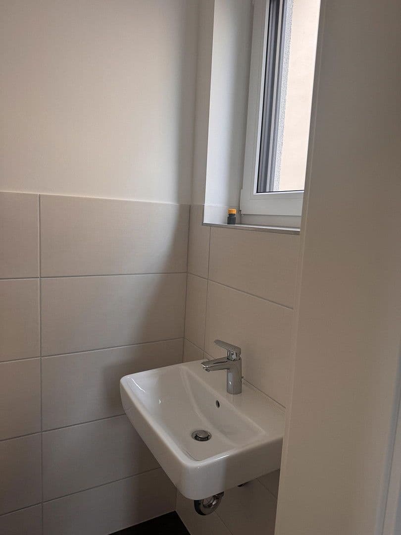 Pronájem domu 130 m², pozemek 380 m², Berlin, Berlín Pronájem domu 130 m², pozemek 380 m², Berlin, Berlín