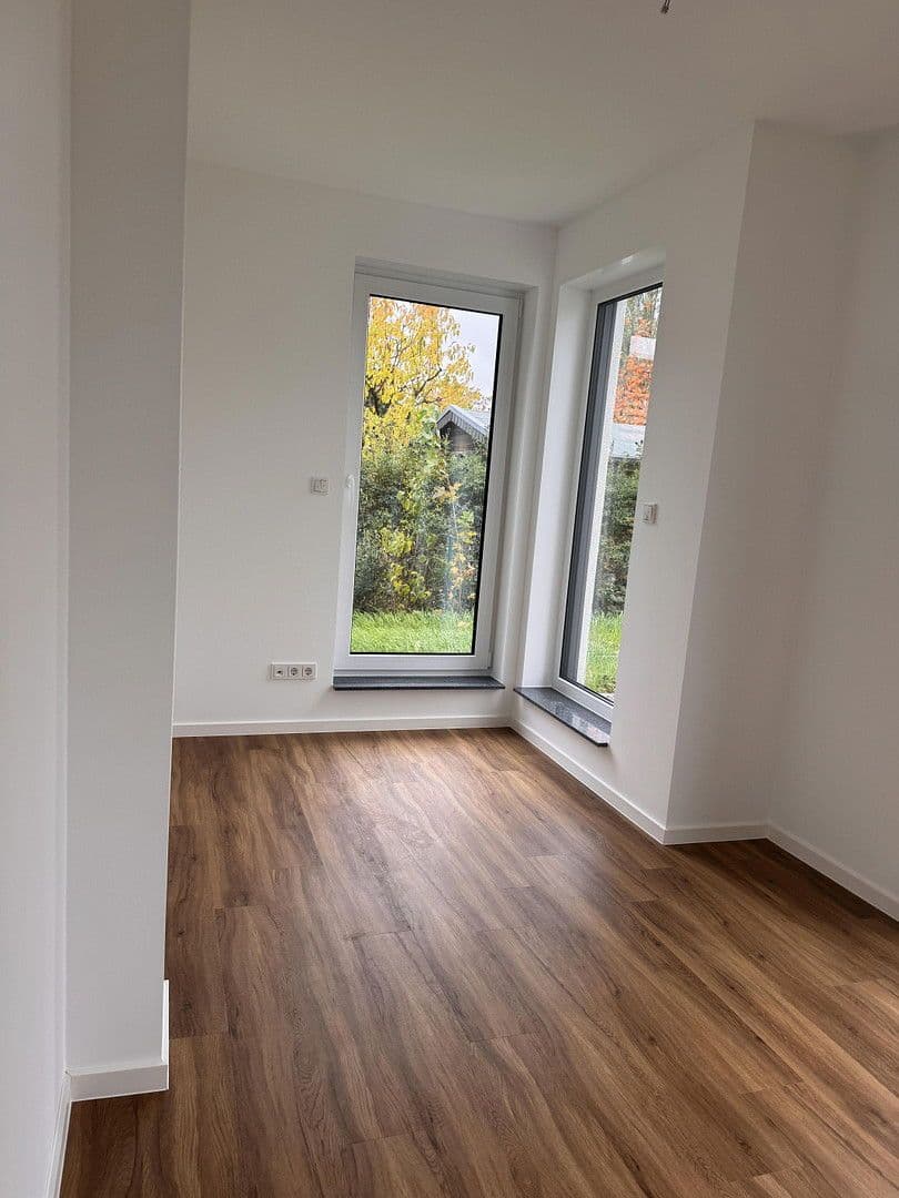 Pronájem domu 130 m², pozemek 380 m², Berlin, Berlín Pronájem domu 130 m², pozemek 380 m², Berlin, Berlín
