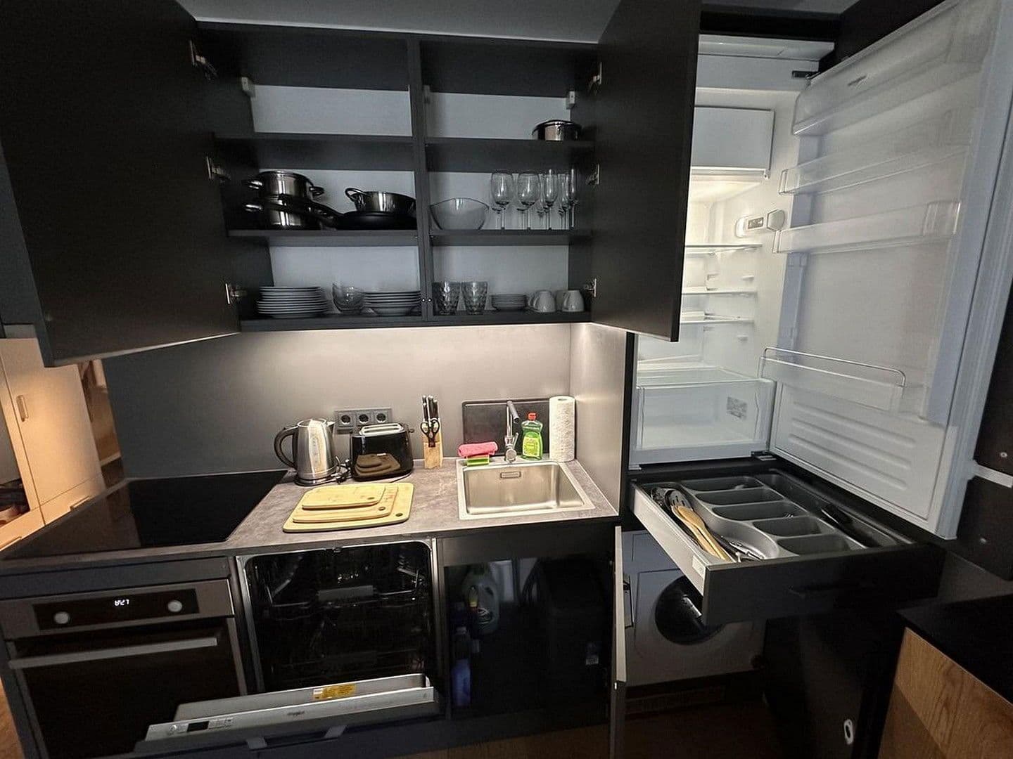 Pronájem bytu 1+1 20 m², München, Bavorsko Pronájem bytu 1+1 20 m², München, Bavorsko