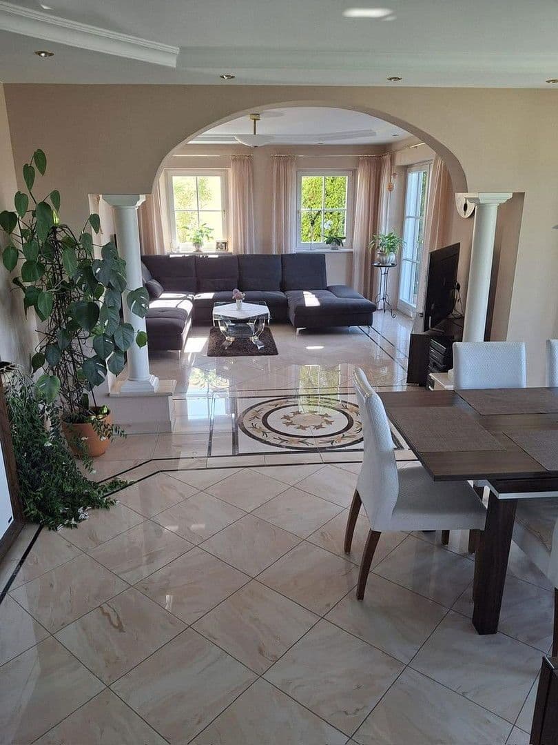 Prodej domu 218 m², pozemek 584 m², Scheyern, Bavorsko Prodej domu 218 m², pozemek 584 m², Scheyern, Bavorsko