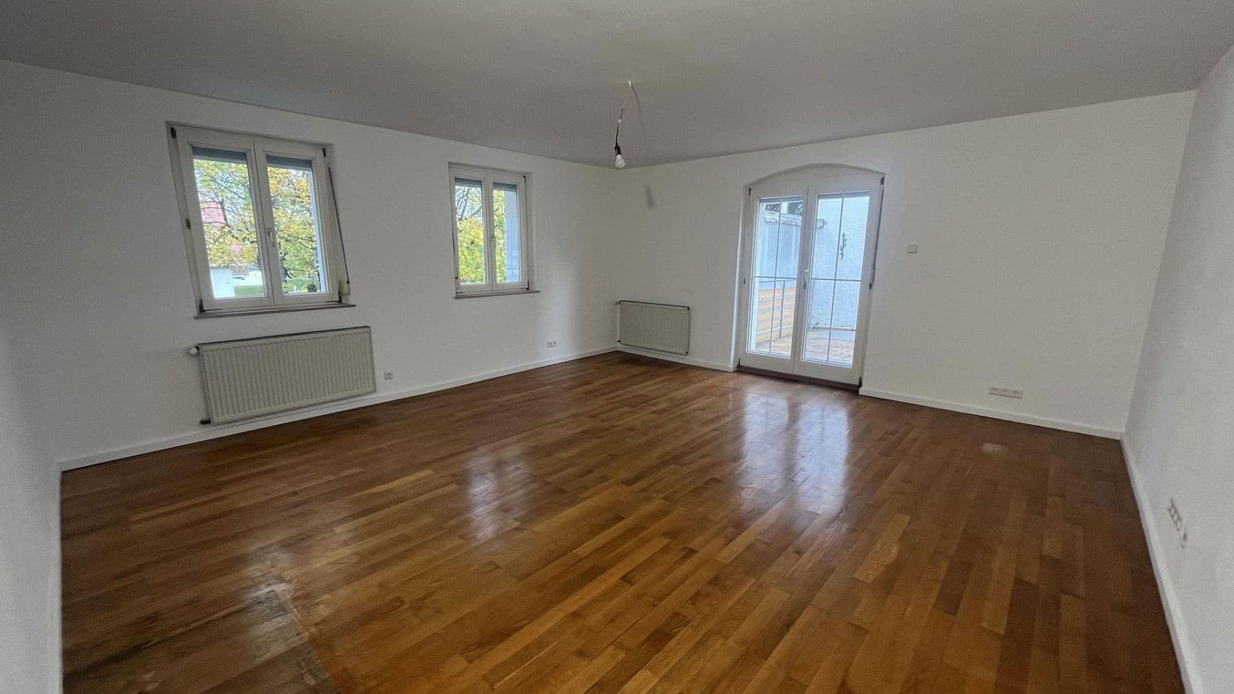 Pronájem bytu 4+1 103 m², Sontheim an der Brenz, Bádensko-Württembersko Pronájem bytu 4+1 103 m², Sontheim an der Brenz, Bádensko-Württembersko