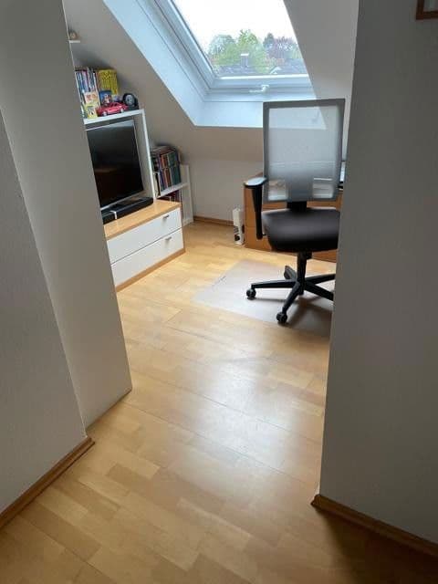 Pronájem bytu 4+1 107 m², Sulzbach (Taunus), Hessen Pronájem bytu 4+1 107 m², Sulzbach (Taunus), Hessen