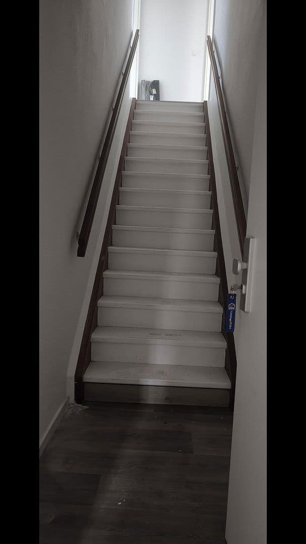 Pronájem bytu 4+1 110 m², Lindhorster Weg 13 a, Wolmirstedt, Sasko-Anhaltsko Pronájem bytu 4+1 110 m², Lindhorster Weg 13 a, Wolmirstedt, Sasko-Anhaltsko