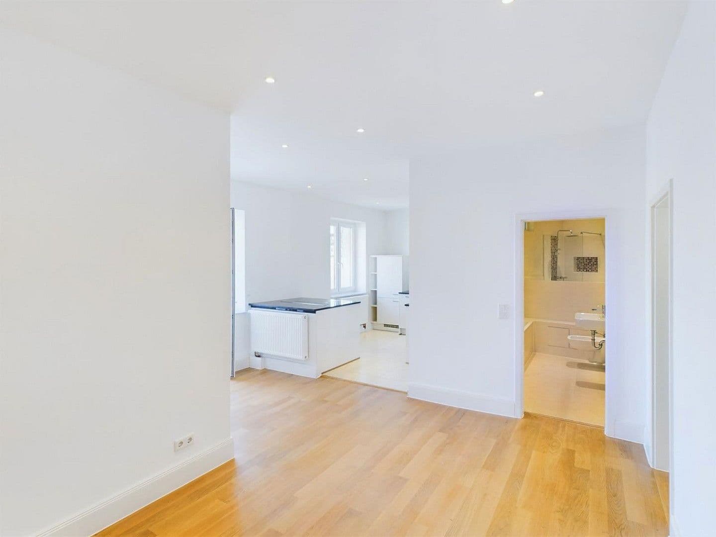 Prodej bytu 2+1 89 m², Hannover, Dolní Sasko Prodej bytu 2+1 89 m², Hannover, Dolní Sasko