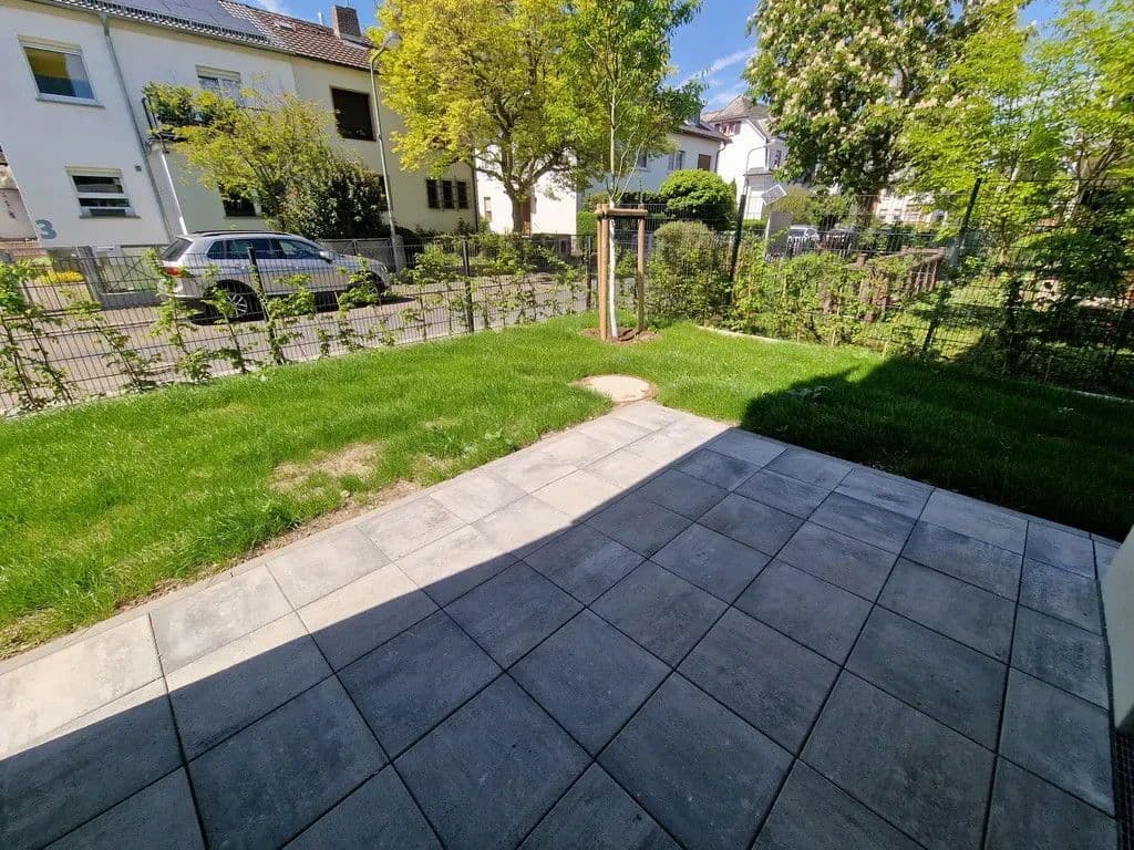 Pronájem bytu 2+1 72 m², Haeberlinstraße 40, Frankfurt am Main, Hessen Pronájem bytu 2+1 72 m², Haeberlinstraße 40, Frankfurt am Main, Hessen