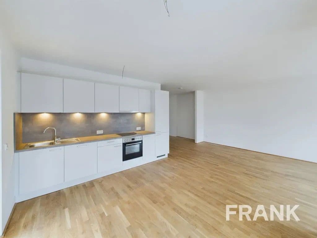 Pronájem bytu 2+1 72 m², Haeberlinstraße 40, Frankfurt am Main, Hessen Pronájem bytu 2+1 72 m², Haeberlinstraße 40, Frankfurt am Main, Hessen