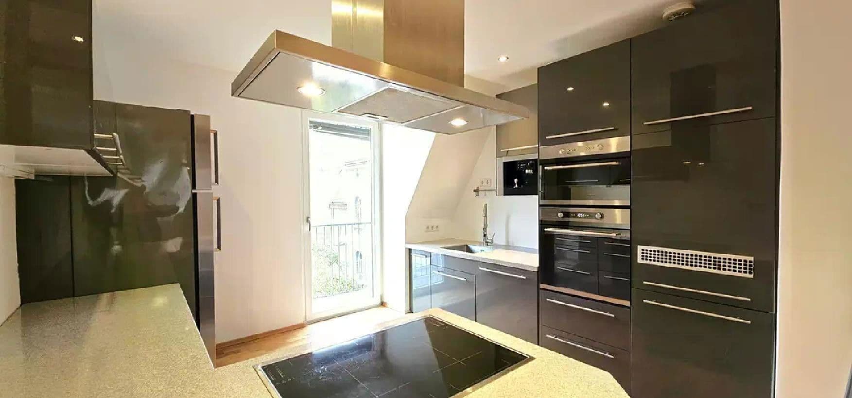 Prodej bytu 2+1 105 m², Brunhildstr. 16, Nürnberg (Mittelfr) - Südstadt, Bavorsko Prodej bytu 2+1 105 m², Brunhildstr. 16, Nürnberg (Mittelfr) - Südstadt, Bavorsko