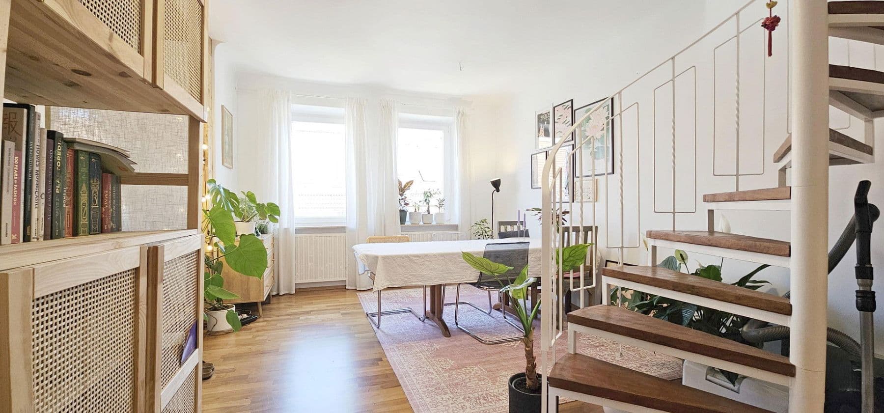 Prodej bytu 2+1 105 m², Brunhildstr. 16, Nürnberg (Mittelfr) - Südstadt, Bavorsko Prodej bytu 2+1 105 m², Brunhildstr. 16, Nürnberg (Mittelfr) - Südstadt, Bavorsko