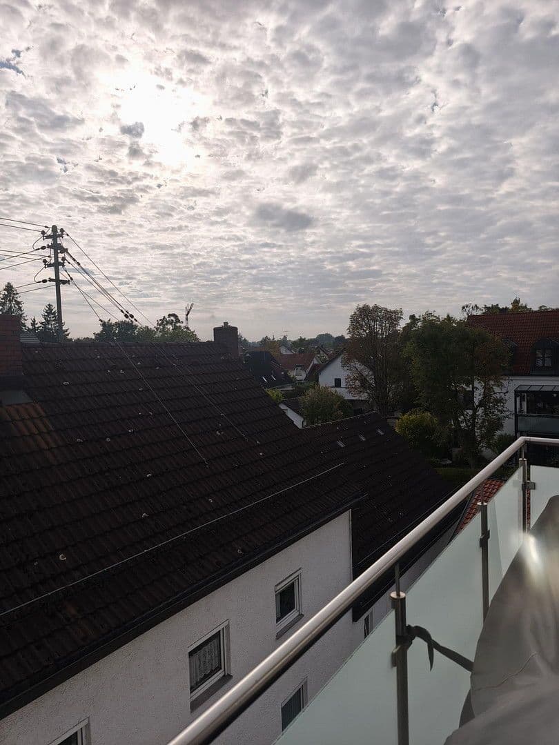 Pronájem bytu 3+1 62 m², Freisinger Strasse, Ismaning, Bavorsko Pronájem bytu 3+1 62 m², Freisinger Strasse, Ismaning, Bavorsko