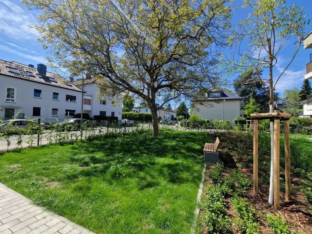 Pronájem bytu 3+1 82 m², Haeberlinstraße 38,, Frankfurt am Main, Hessen Pronájem bytu 3+1 82 m², Haeberlinstraße 38,, Frankfurt am Main, Hessen