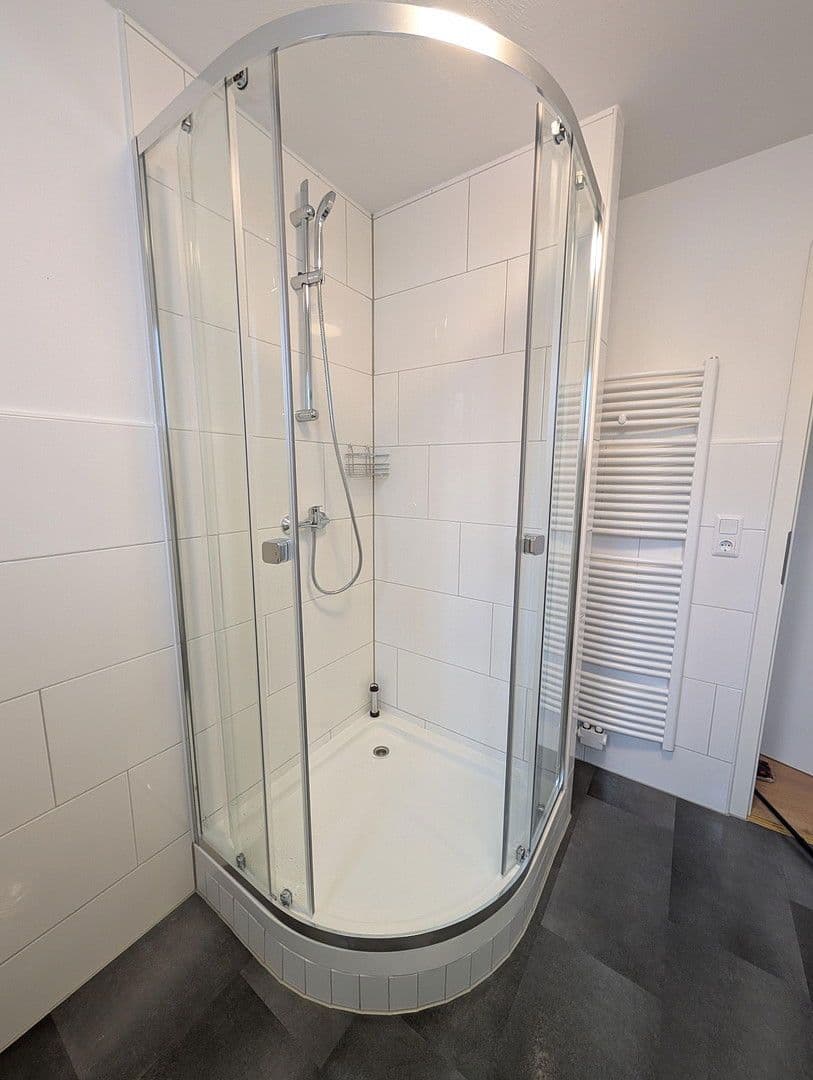 Pronájem bytu 3+1 55 m², Kaiserslautern, Porýní-Falc Pronájem bytu 3+1 55 m², Kaiserslautern, Porýní-Falc