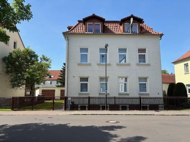 Prodej domu 189 m², pozemek 800 m², Karl-Bartelmann-Straße 14, Böhlen, Sasko Prodej domu 189 m², pozemek 800 m², Karl-Bartelmann-Straße 14, Böhlen, Sasko