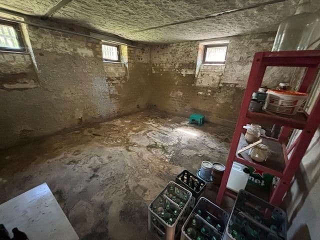 Prodej domu 189 m², pozemek 800 m², Karl-Bartelmann-Straße 14, Böhlen, Sasko Prodej domu 189 m², pozemek 800 m², Karl-Bartelmann-Straße 14, Böhlen, Sasko