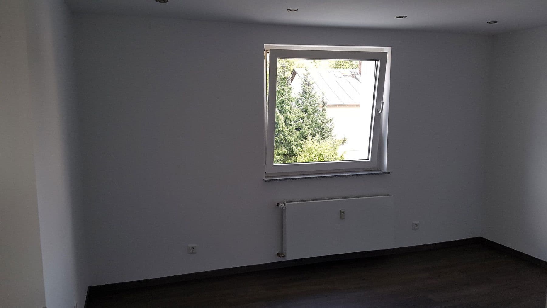 Pronájem bytu 2+1 38 m², Heuchelheim an der Lahn, Hessen Pronájem bytu 2+1 38 m², Heuchelheim an der Lahn, Hessen