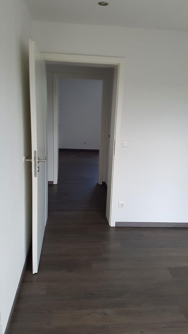 Pronájem bytu 2+1 38 m², Heuchelheim an der Lahn, Hessen Pronájem bytu 2+1 38 m², Heuchelheim an der Lahn, Hessen