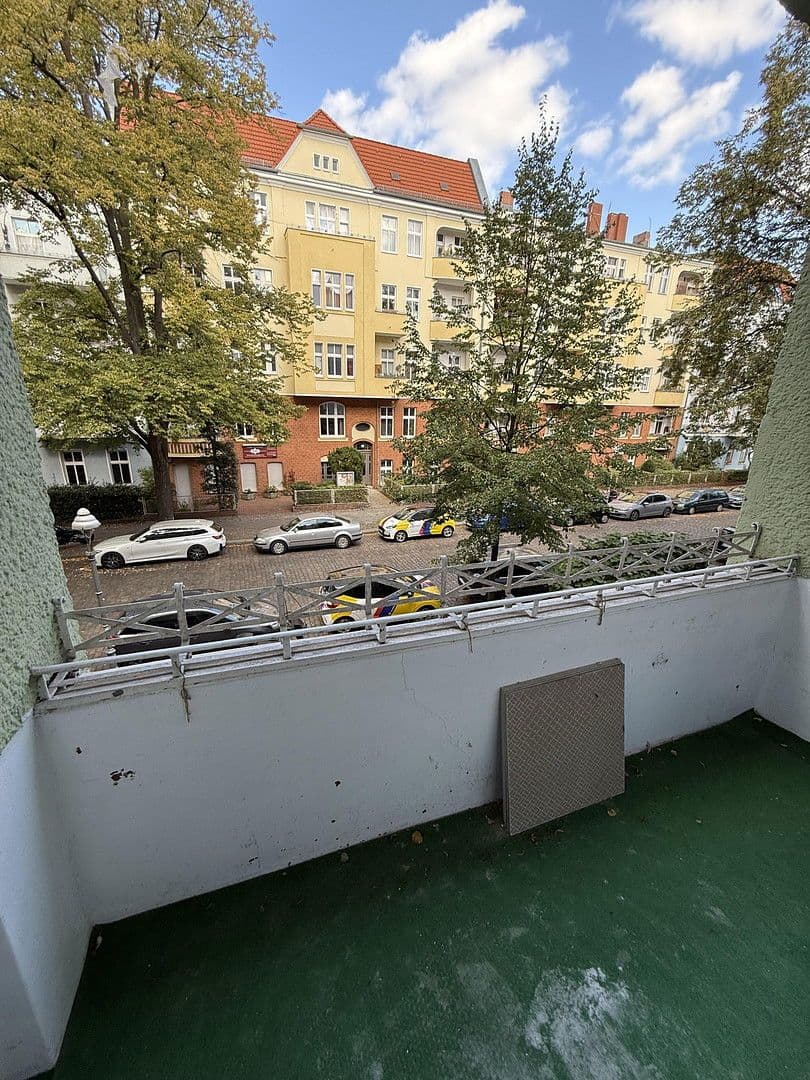 Pronájem bytu 3+1 100 m², Schlieperstraße 74, Berlin, Berlín Pronájem bytu 3+1 100 m², Schlieperstraße 74, Berlin, Berlín