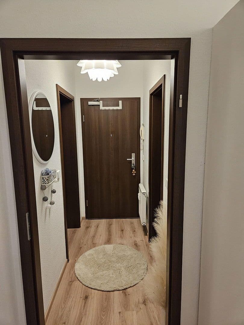 Pronájem bytu 1+1 33 m², Taubestraße 17, Leipzig, Sasko Pronájem bytu 1+1 33 m², Taubestraße 17, Leipzig, Sasko