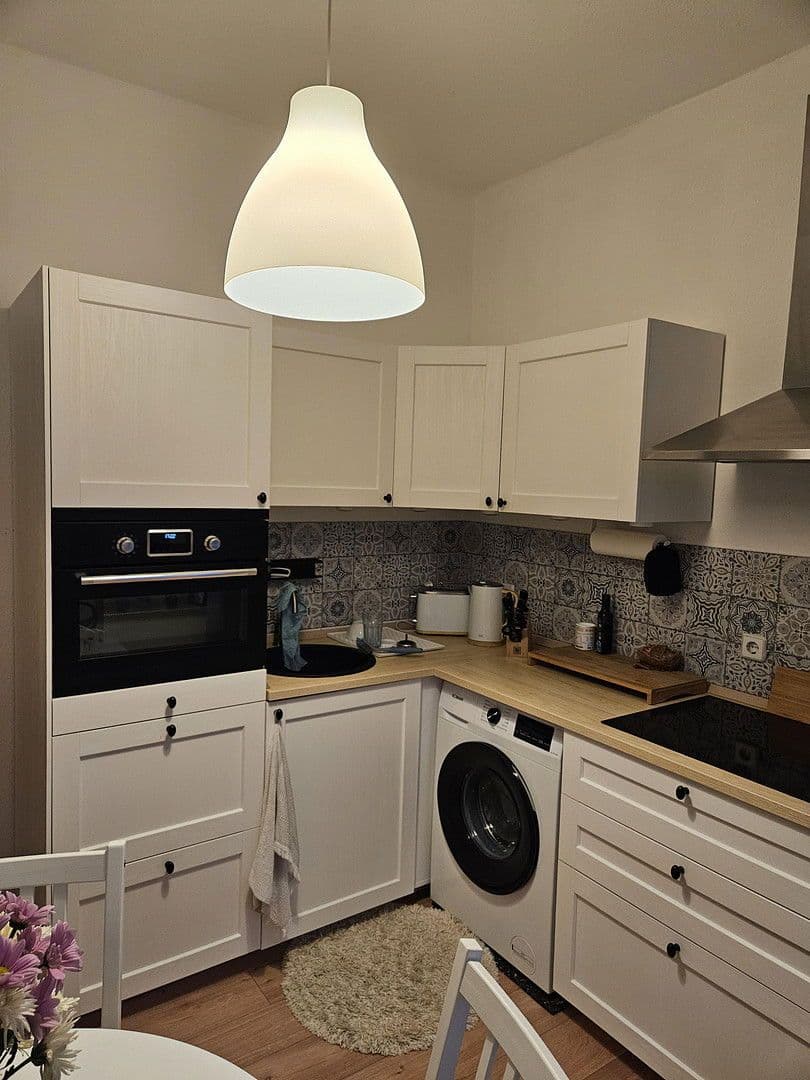 Pronájem bytu 1+1 33 m², Taubestraße 17, Leipzig, Sasko Pronájem bytu 1+1 33 m², Taubestraße 17, Leipzig, Sasko