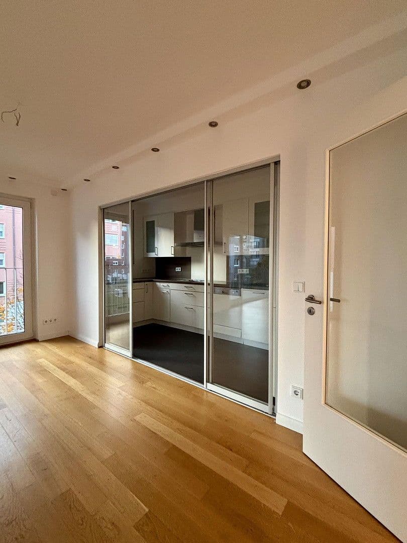 Prodej bytu 4+1 111 m², Frankfurt am Main, Hessen Prodej bytu 4+1 111 m², Frankfurt am Main, Hessen