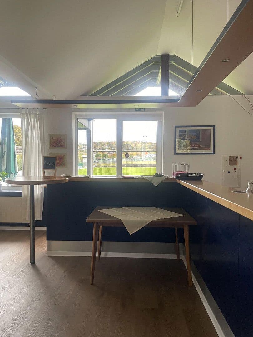 Prodej nebytového prostoru 181 m², Gisselberger Str. 37a, Marburg, Hessen Prodej nebytového prostoru 181 m², Gisselberger Str. 37a, Marburg, Hessen