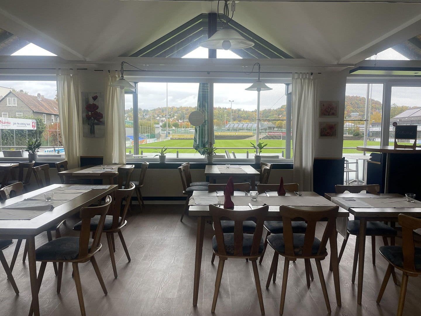 Prodej nebytového prostoru 181 m², Gisselberger Str. 37a, Marburg, Hessen Prodej nebytového prostoru 181 m², Gisselberger Str. 37a, Marburg, Hessen