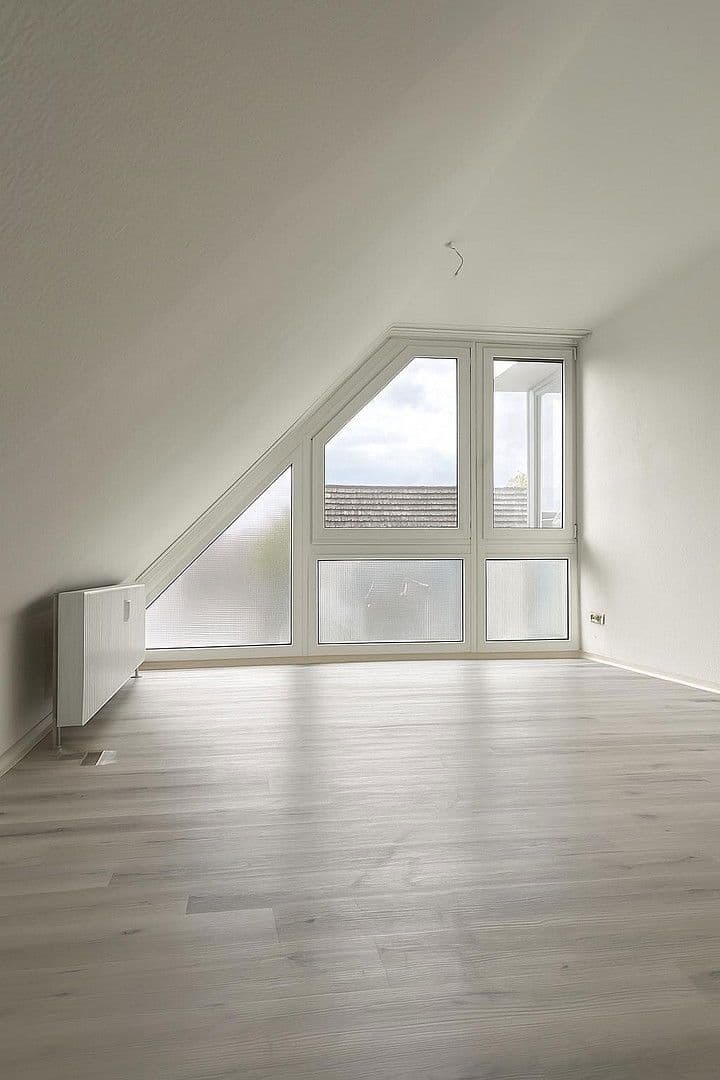 Pronájem bytu 2+1 41 m², Goldbachstraße 17, Nürnberg, Bavorsko Pronájem bytu 2+1 41 m², Goldbachstraße 17, Nürnberg, Bavorsko