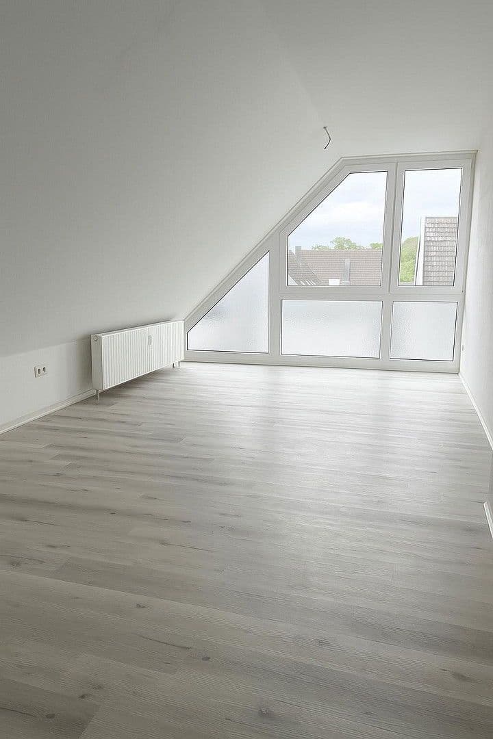 Pronájem bytu 2+1 41 m², Goldbachstraße 17, Nürnberg, Bavorsko Pronájem bytu 2+1 41 m², Goldbachstraße 17, Nürnberg, Bavorsko