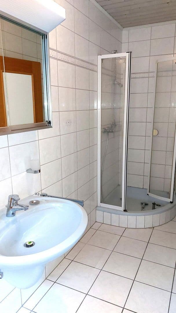 Pronájem bytu 2+1 61 m², Brodenbach, Porýní-Falc Pronájem bytu 2+1 61 m², Brodenbach, Porýní-Falc