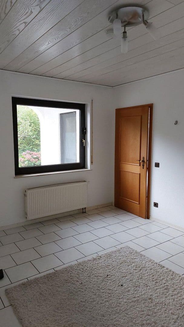 Pronájem bytu 2+1 61 m², Brodenbach, Porýní-Falc Pronájem bytu 2+1 61 m², Brodenbach, Porýní-Falc