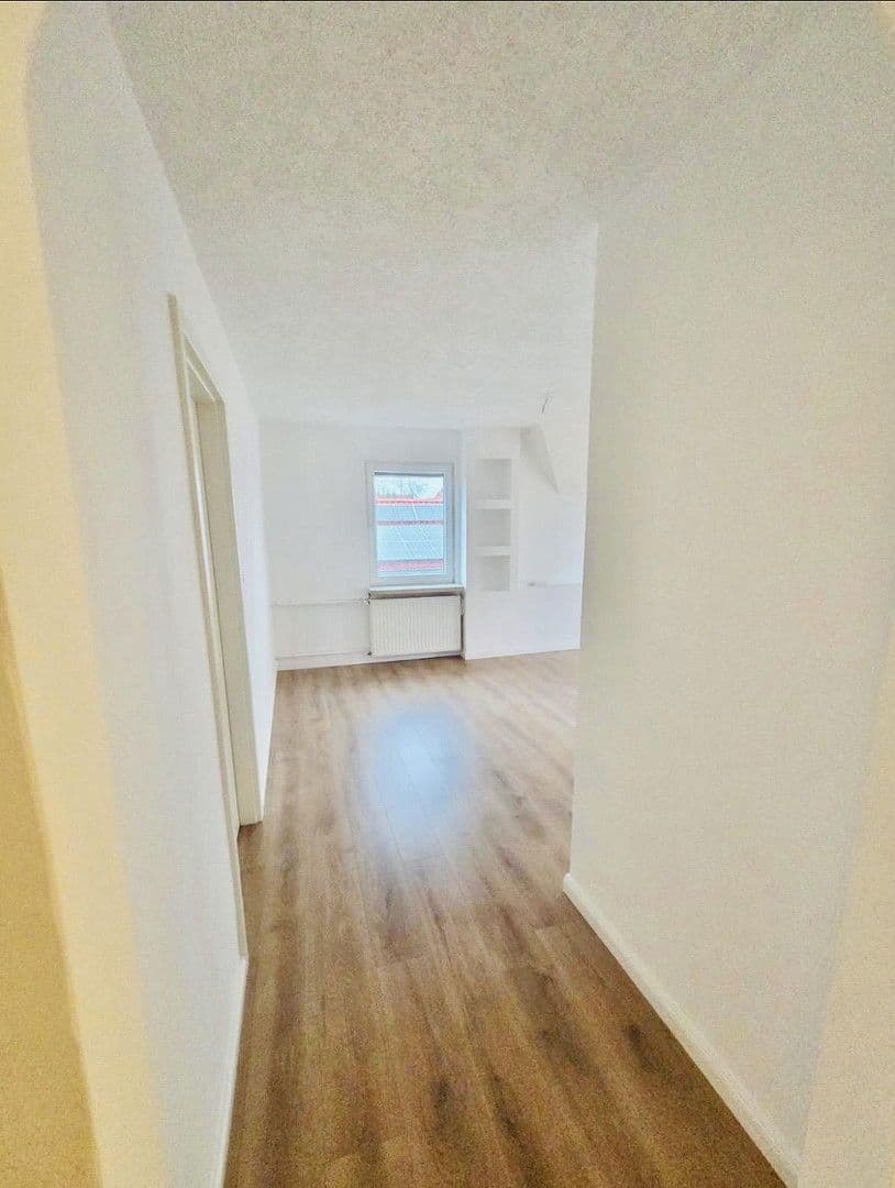 Pronájem bytu 3+1 92 m², Moorweg 5, Gifhorn, Dolní Sasko Pronájem bytu 3+1 92 m², Moorweg 5, Gifhorn, Dolní Sasko