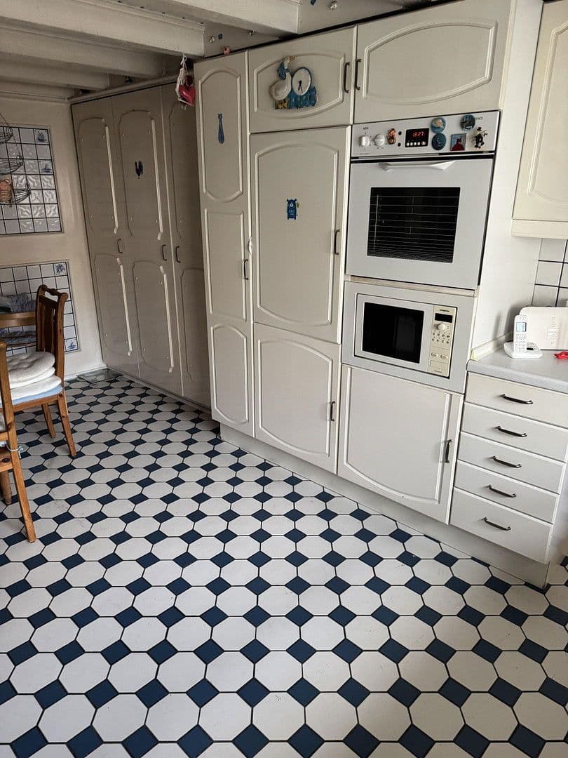 Prodej domu 170 m², pozemek 100 m², Holzweg 21a, Remagen, Porýní-Falc Prodej domu 170 m², pozemek 100 m², Holzweg 21a, Remagen, Porýní-Falc