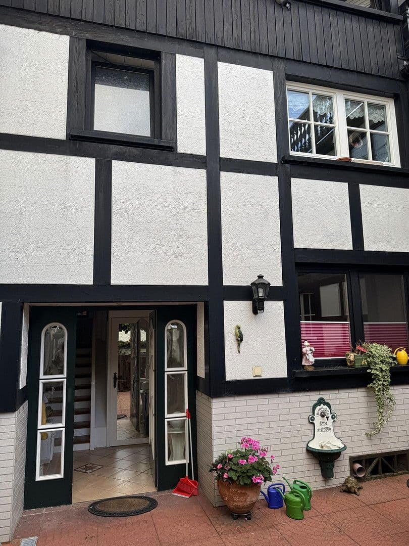 Prodej domu 170 m², pozemek 100 m², Holzweg 21a, Remagen, Porýní-Falc Prodej domu 170 m², pozemek 100 m², Holzweg 21a, Remagen, Porýní-Falc