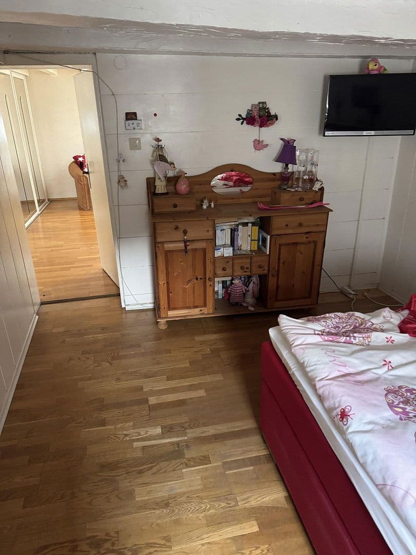 Prodej domu 170 m², pozemek 100 m², Holzweg 21a, Remagen, Porýní-Falc Prodej domu 170 m², pozemek 100 m², Holzweg 21a, Remagen, Porýní-Falc