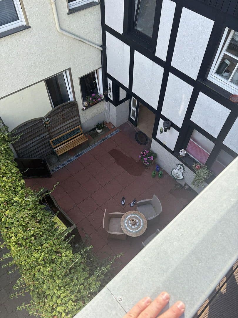 Prodej domu 170 m², pozemek 100 m², Holzweg 21a, Remagen, Porýní-Falc Prodej domu 170 m², pozemek 100 m², Holzweg 21a, Remagen, Porýní-Falc