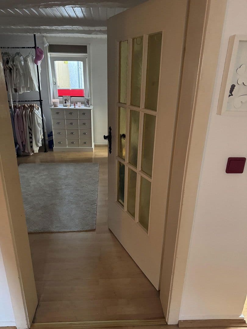 Prodej domu 170 m², pozemek 100 m², Holzweg 21a, Remagen, Porýní-Falc Prodej domu 170 m², pozemek 100 m², Holzweg 21a, Remagen, Porýní-Falc