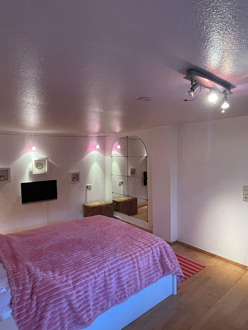 Prodej domu 170 m², pozemek 100 m², Holzweg 21a, Remagen, Porýní-Falc Prodej domu 170 m², pozemek 100 m², Holzweg 21a, Remagen, Porýní-Falc