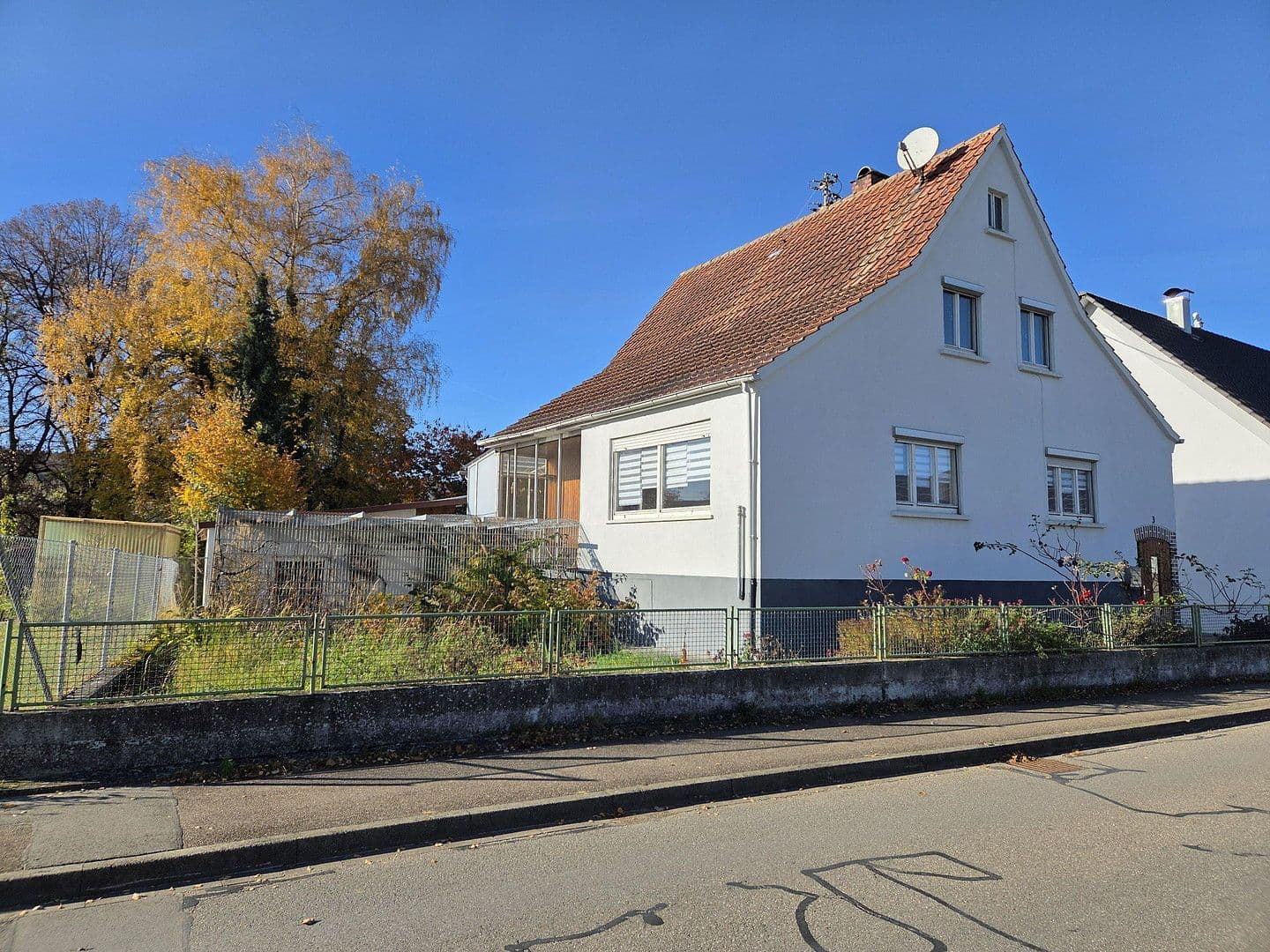 Pronájem domu 102 m², pozemek 404 m², Allmendingen, Bádensko-Württembersko Pronájem domu 102 m², pozemek 404 m², Allmendingen, Bádensko-Württembersko