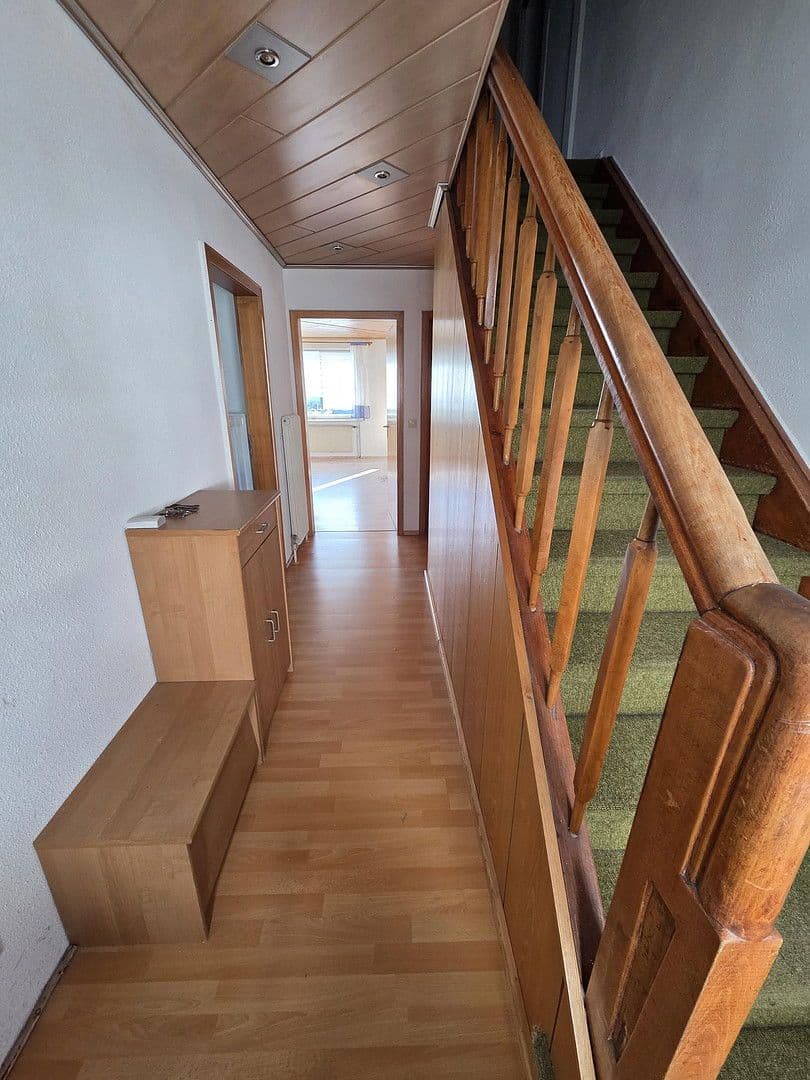 Pronájem domu 102 m², pozemek 404 m², Allmendingen, Bádensko-Württembersko Pronájem domu 102 m², pozemek 404 m², Allmendingen, Bádensko-Württembersko