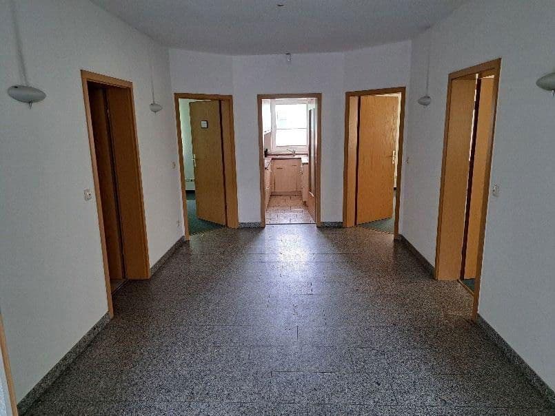 Prodej nebytového prostoru 9.480 m², Auerbacher Straße 24, Gornsdorf, Sasko Prodej nebytového prostoru 9.480 m², Auerbacher Straße 24, Gornsdorf, Sasko