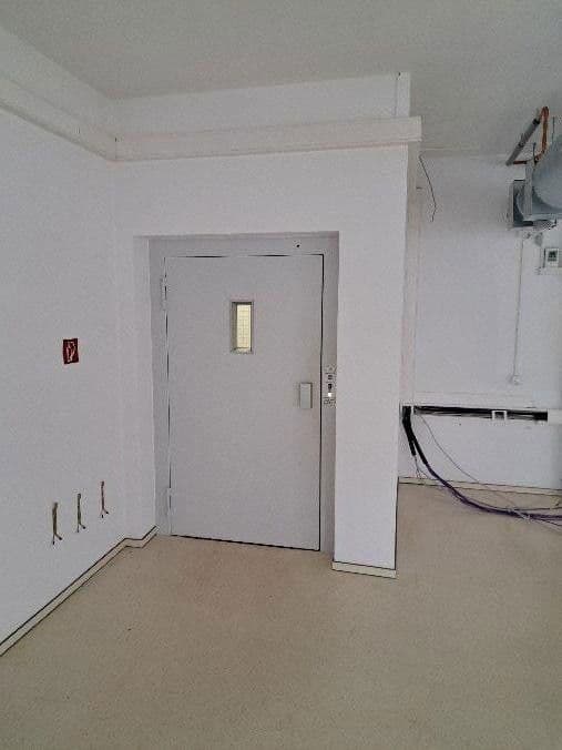 Prodej nebytového prostoru 9.480 m², Auerbacher Straße 24, Gornsdorf, Sasko Prodej nebytového prostoru 9.480 m², Auerbacher Straße 24, Gornsdorf, Sasko