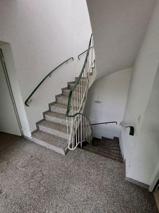 Prodej nebytového prostoru 9.480 m², Auerbacher Straße 24, Gornsdorf, Sasko Prodej nebytového prostoru 9.480 m², Auerbacher Straße 24, Gornsdorf, Sasko