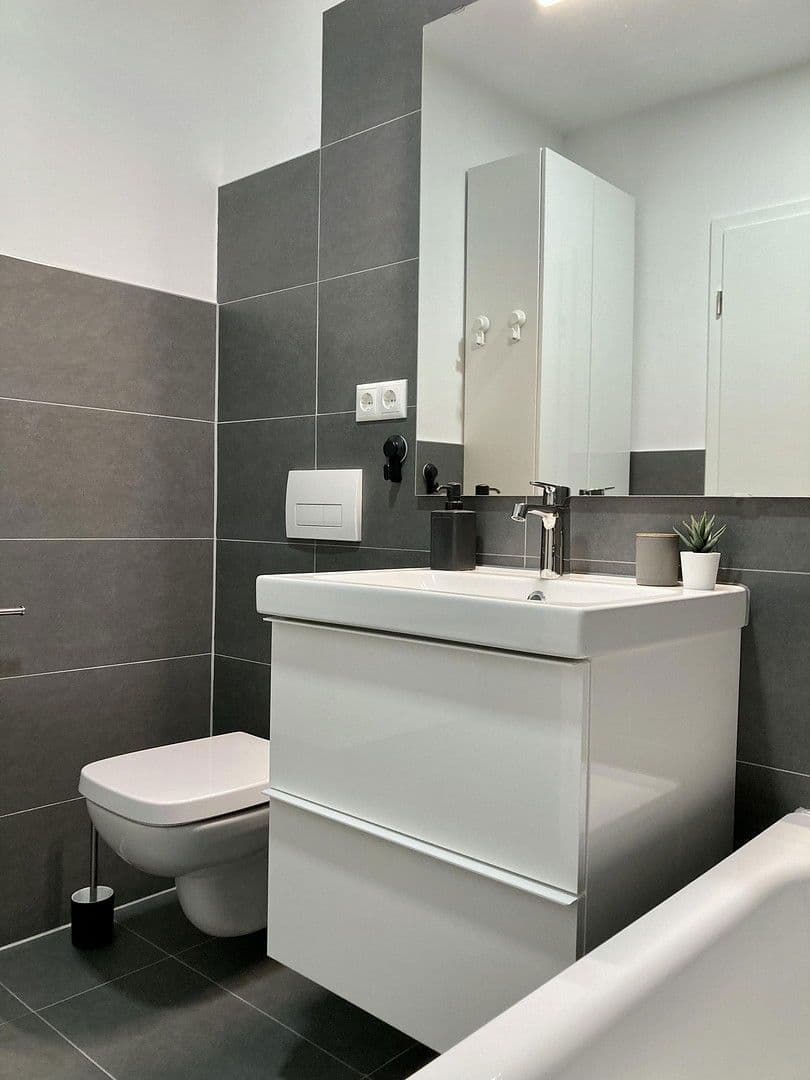 Pronájem bytu 3+1 55 m², Ernst-Thälmann-Ring 63, Greifswald, Mecklenburg-Vorpommern Pronájem bytu 3+1 55 m², Ernst-Thälmann-Ring 63, Greifswald, Mecklenburg-Vorpommern