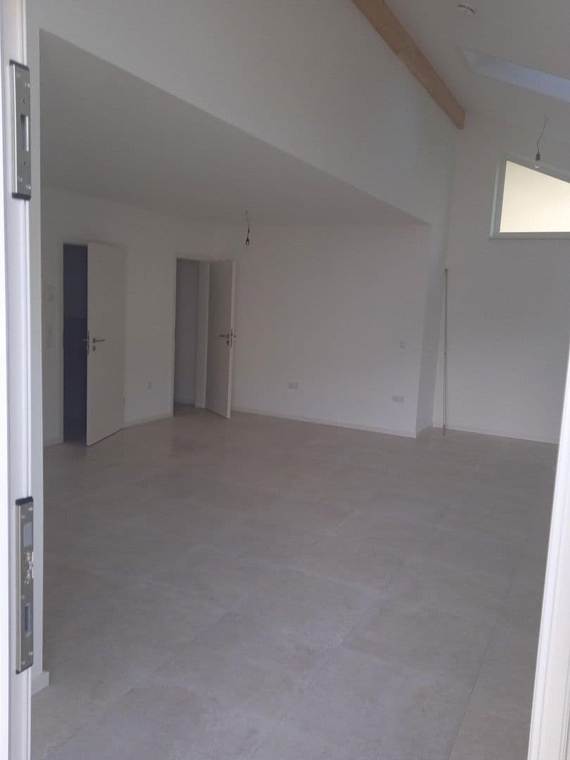 Pronájem bytu 1+kk 50 m², Grabenstätt, Bavorsko Pronájem bytu 1+kk 50 m², Grabenstätt, Bavorsko