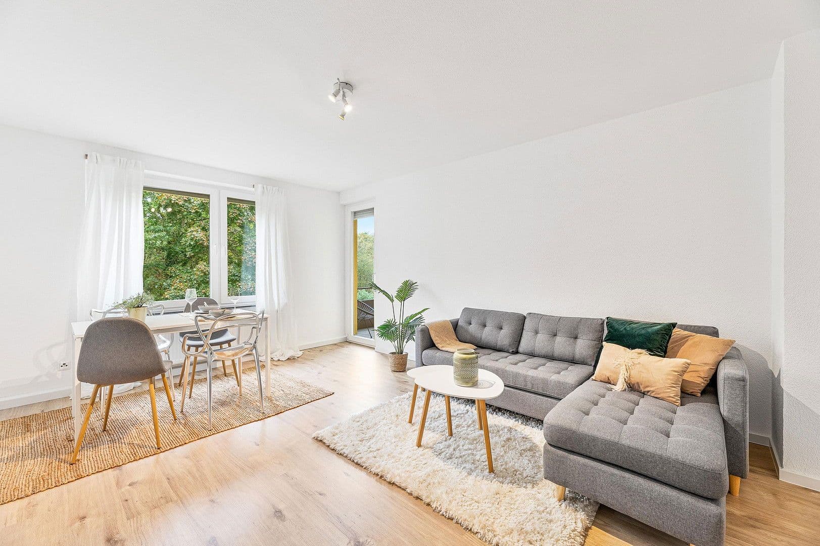 Prodej bytu 3+1 72 m², Aalen, Bádensko-Württembersko Prodej bytu 3+1 72 m², Aalen, Bádensko-Württembersko