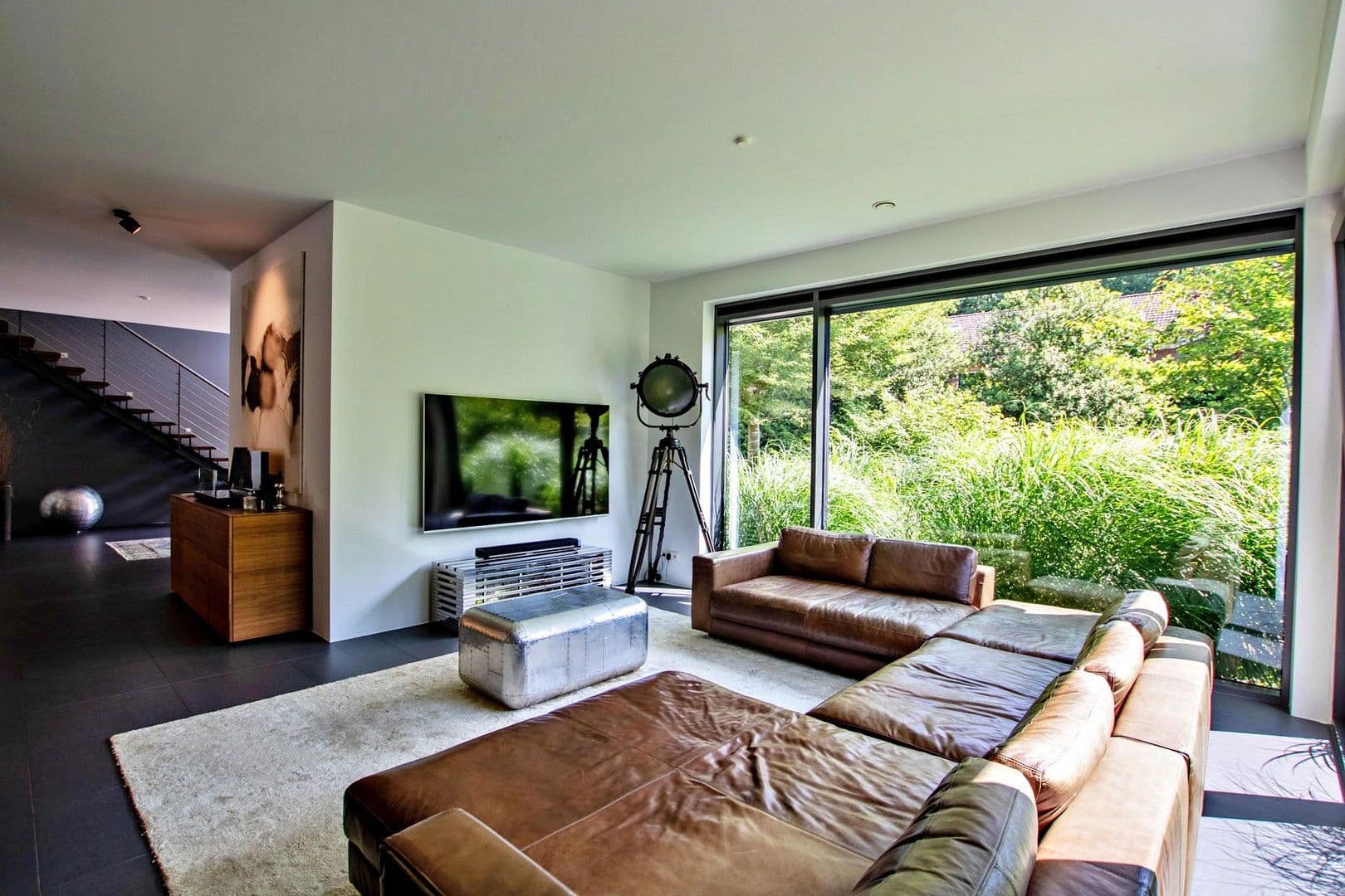 Prodej domu 384 m², pozemek 3.935 m², Wildeshausen, Dolní Sasko Prodej domu 384 m², pozemek 3.935 m², Wildeshausen, Dolní Sasko